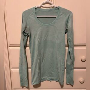 Lululemon long sleeve